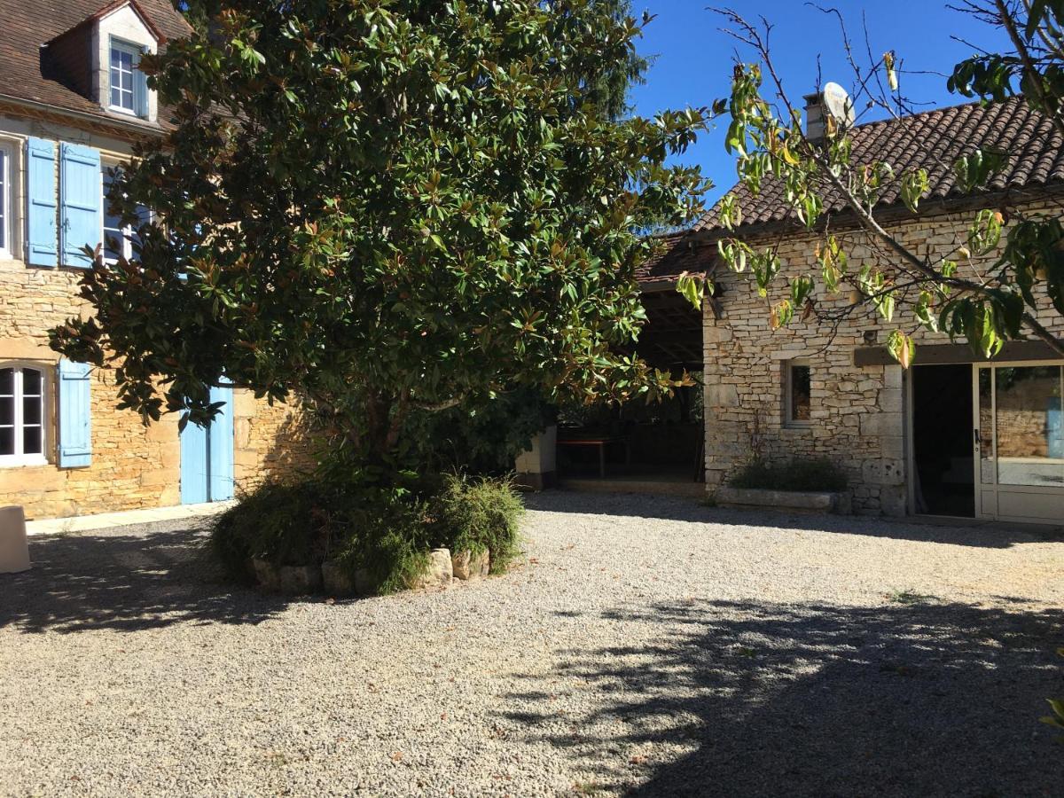 Gîte Dordogne Périgord Hautefort Esterno foto