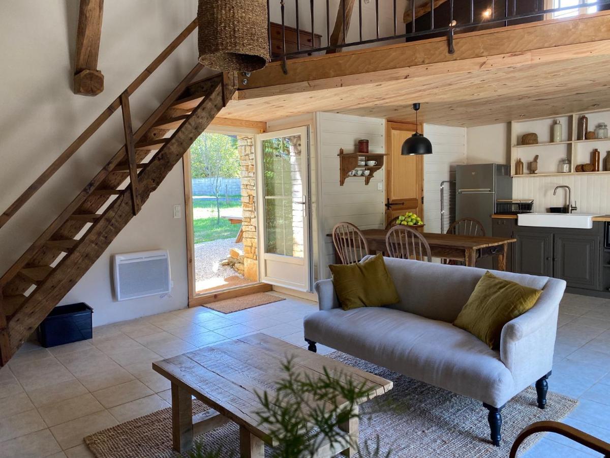 Gîte Dordogne Périgord Hautefort Esterno foto