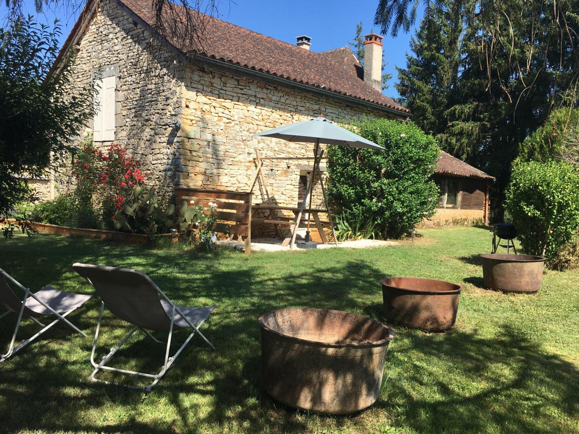 Gîte Dordogne Périgord Hautefort Esterno foto